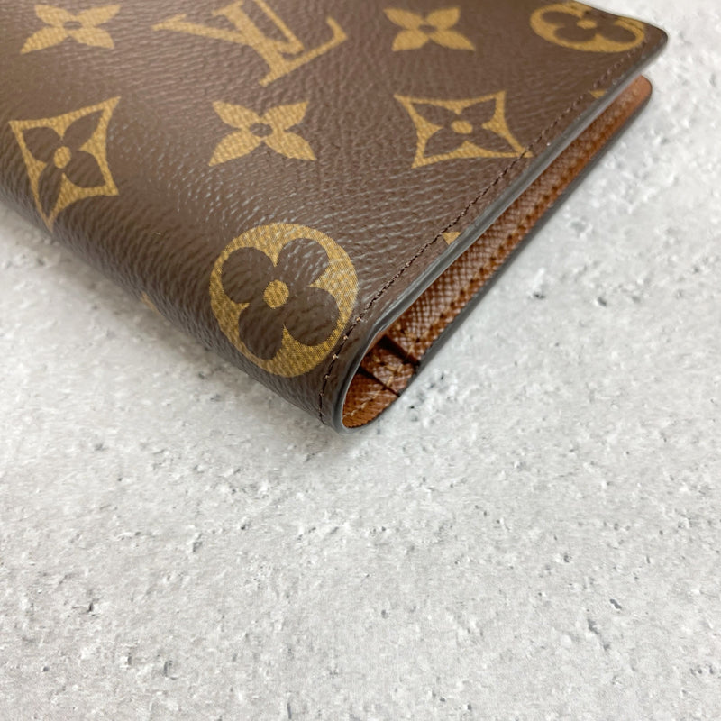 【中古】 LOUIS VUITTON ルイ・ヴィトン ポルトフォイユ・ブラザ レディース財布 モノグラム  ブラウン 573