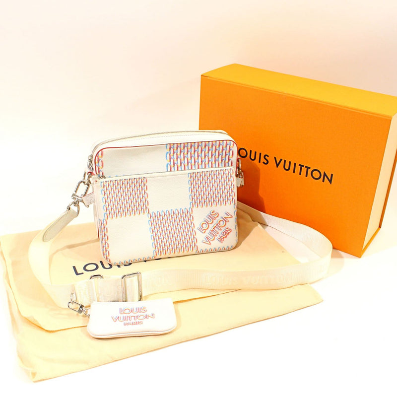 【中古】 LOUIS VUITTON ルイ・ヴィトン  ショルダーバッグ・メッセンジャーバッグ  M20665 M20665 トリオ メッセンジャー ダミエ ジャイアント スプレー　ショルダーバッグ 1191