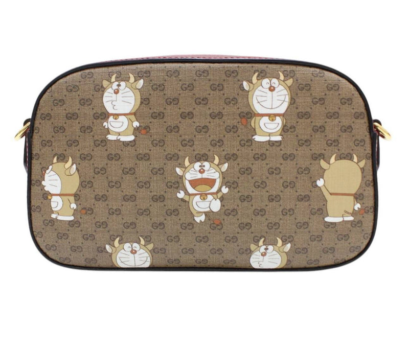 【中古】 GUCCI グッチ × ドラえもん ショルダーバッグ 574886 ミニGGスプリーム 牛ドラ ボルドー ベージュ 1380