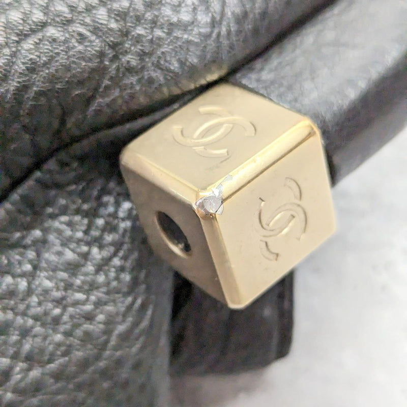 【中古】 CHANEL シャネル  トートバッグ   ココマーク レザー  ブラック ゴールド金具 7番台 292 EF