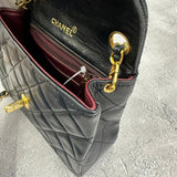 【中古】 CHANEL シャネル   ミニマトラッセ 　ラムスキン　 ショルダーバッグ　レディース  301