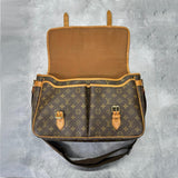 [Pre-owned] LOUIS VUITTON Louis Vuitton shoulder bag, messenger bag M42249 Monogram Givesières GM Sjödlbadg 311 EF